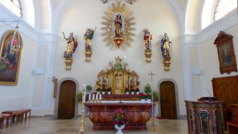 Innenansicht Pfarrkirche Alberndorf