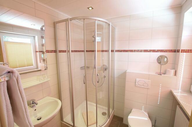 Doppelzimmer mit Balkon_7