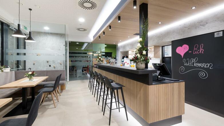 Café Jauker 4