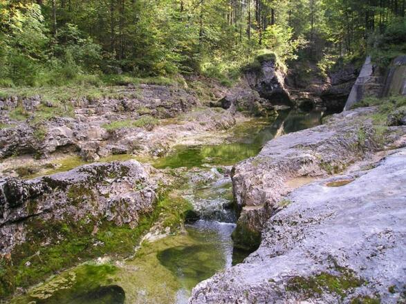 Felsenbad