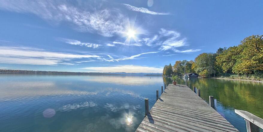Nordbad Tutzing - Steg mit Blick auf die Alpen