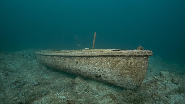 2018-tauchen-twin-towers-boot-thorsten-neumeier