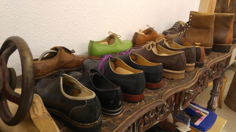 Goiserer Schuhe in der Werkstatt von Philipp Schwarz