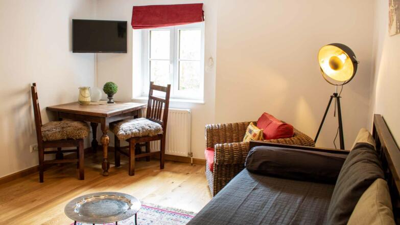 Wohnzimmer im Doppelzimmer Fenix Hall Hallstatt