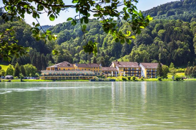 Hotel Wasseransicht