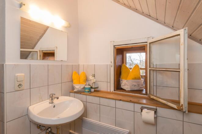 3 Mäderlhaus Wohnung Abendsonne Bad