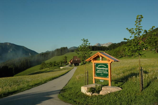 ..zum Ferinhof `Margarethengut`