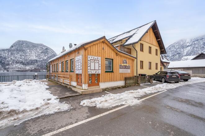 Hausansicht vom Hallstatt Seelände