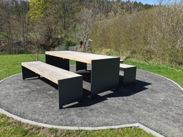 Gemeinsamer Griller in der Anlage