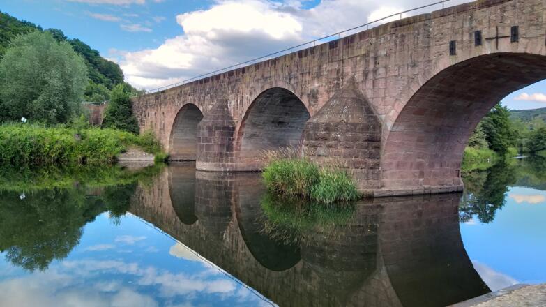 Goldenen Brücke der Einheit