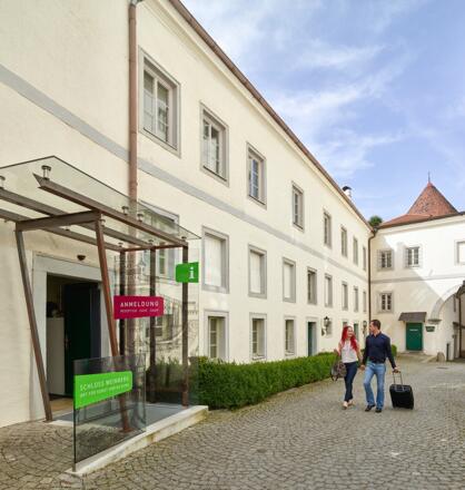 Schloss_Weinberg_Anreise_Kurt_Hörbst