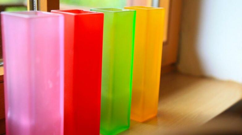 Zimmer mit Seeblick im Sommer