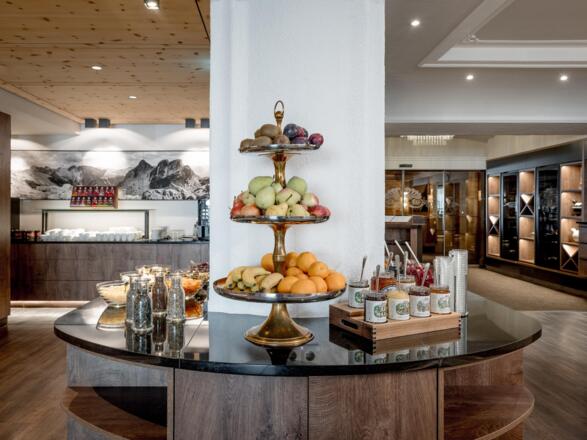 Frühstück_HotelRegina_byRudiWyhlidal-6553-HDR-Bear