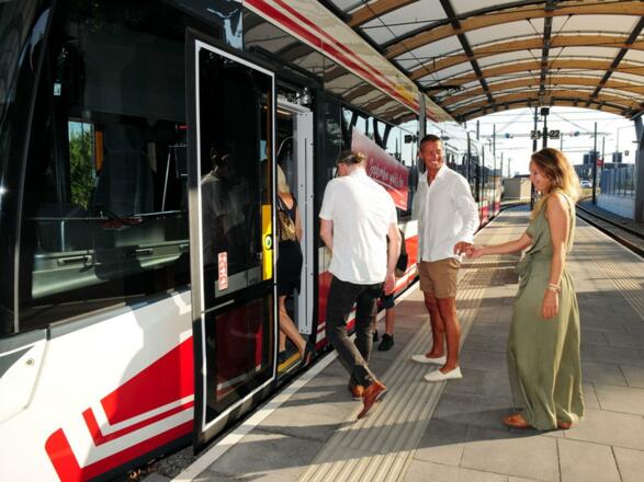 Traunseetram Bahnhof Gmunden