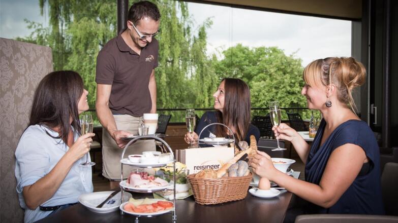 Cafe Reisinger