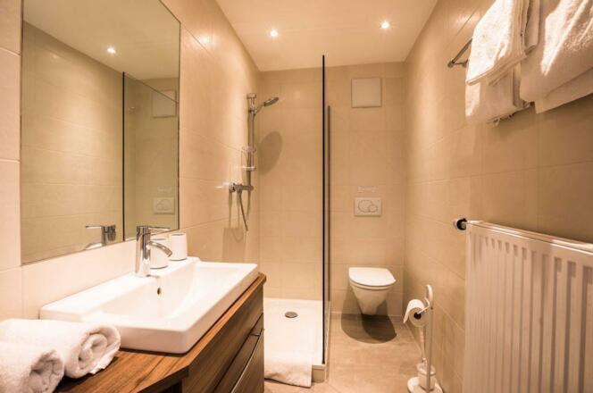 Junior Suite „Türkis“ Badezimmer