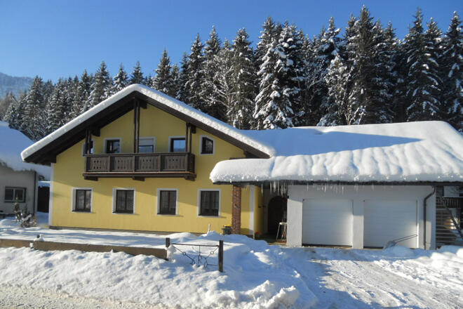 Haus Winkler im weißen Winterkleid in Unterjoch Bad Goisern