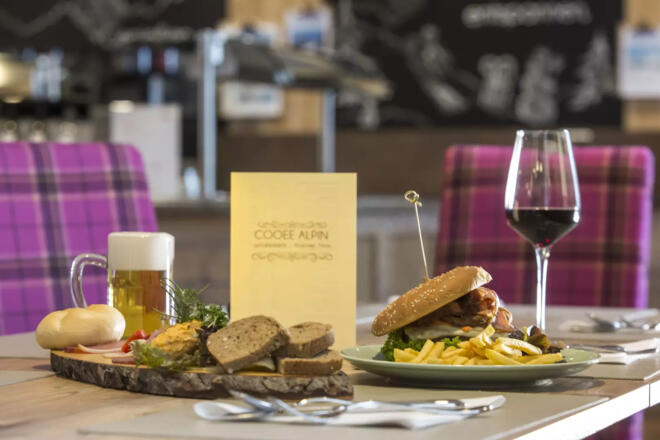 COOEE alpin Hotel Dachstein Restaurant