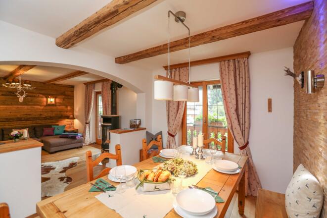 Gemütlicher Essbereich