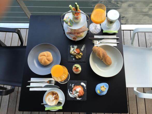 Frühstück!