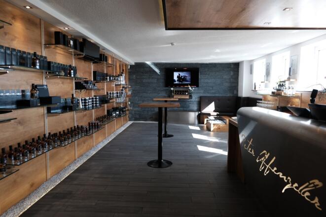 Verkaufsraum der Whiskydestillerie