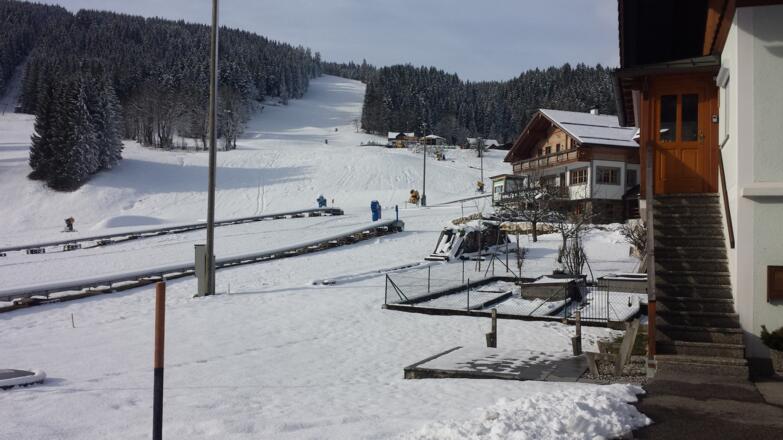 Ausblick auf die Skipiste