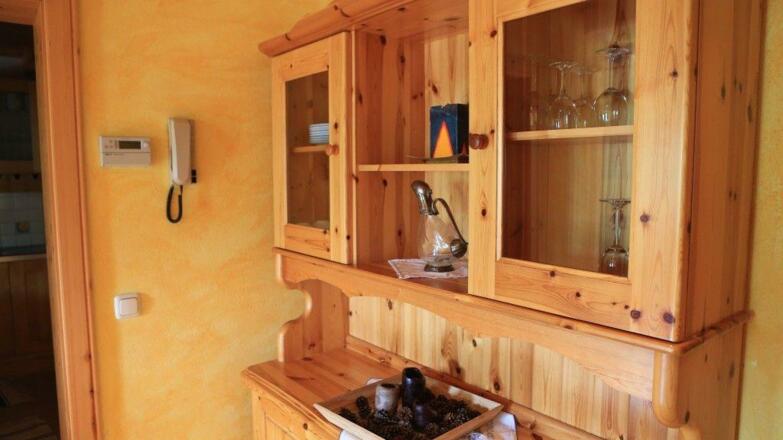 Zimmer mit Seeblick im Sommer