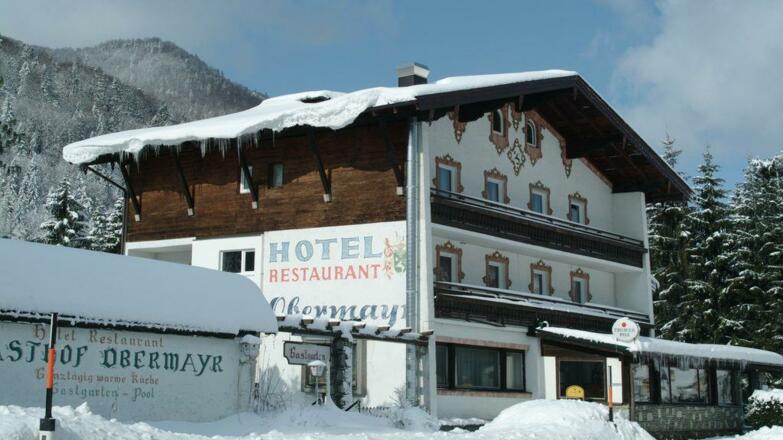 Hotel Obermayr Ansicht Winter2