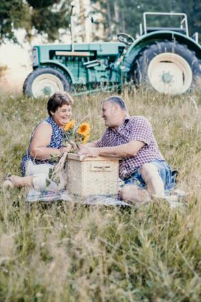 Poldi und Hermann mit Wirschenbauer Picknickkorb