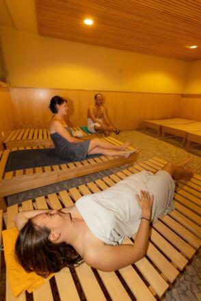 Hallenbad_Sauna_Sandl