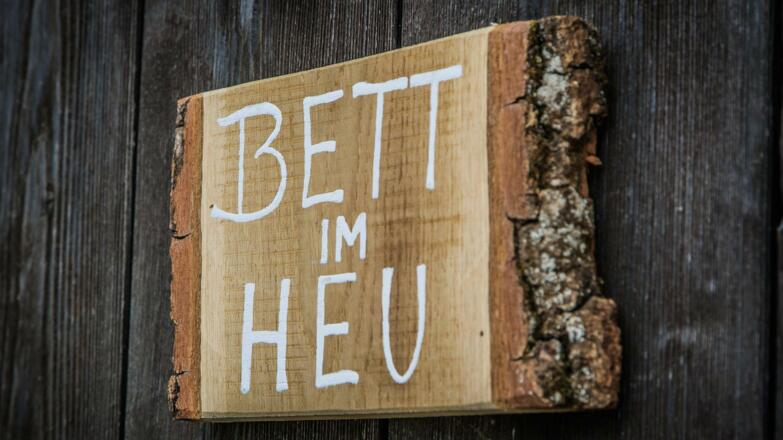 Bett in Heu