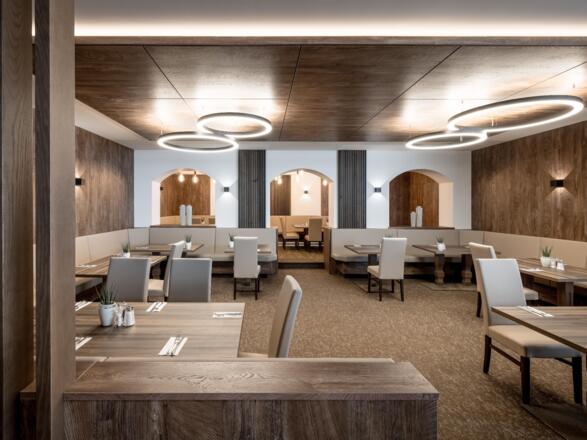 Speisesaal_HotelRegina_byRudiWyhlidal-6610-HDR-Bea