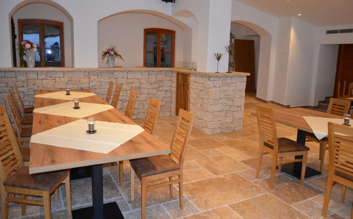 Der Saal im ehemaligen Gadringer bzw. Gasthaus Untersberg