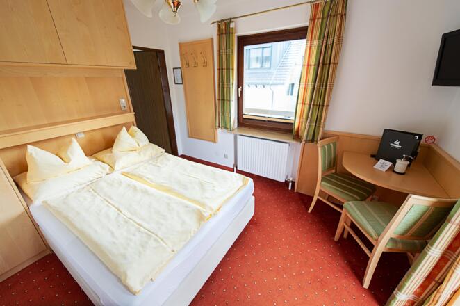 Doppelzimmer Ellmaustein