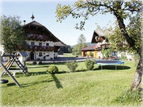 Idyllischer_Blick_auf_Fewo_Burgi_Ebner