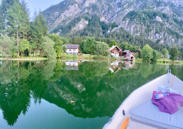 Bootsfahrt am Hallstättersee direkt vom eigenen Ufer aus