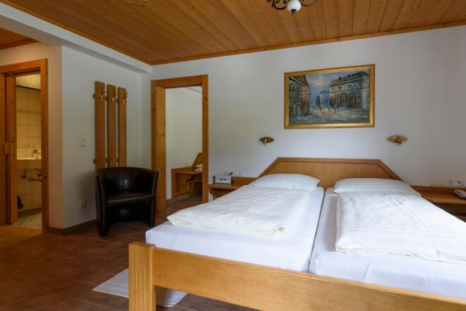 Landhaus Ausswinkl Russbach Urlaub Wandern Schifah