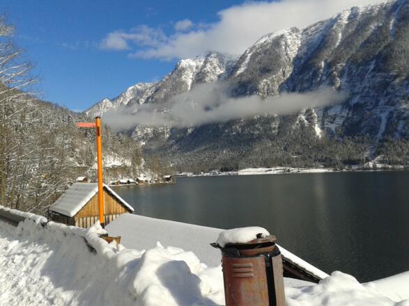 Hallstättersee im Winter