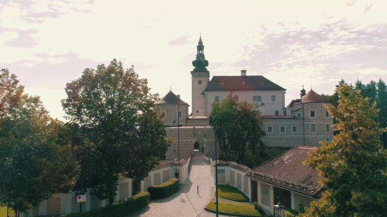 Schloss_Weinberg_Zugang