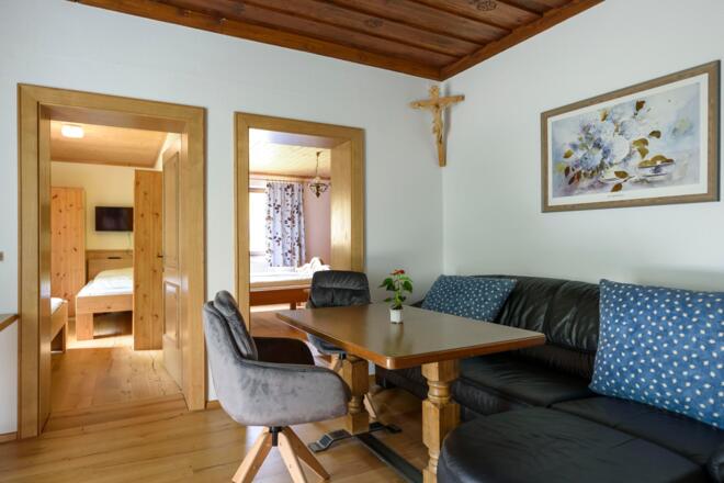 Landhaus Ausswinkl Russbach Urlaub Wandern Schifah