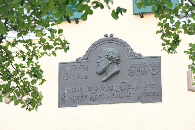 Gedenktafel Geburtshaus Ferdinand von Miller