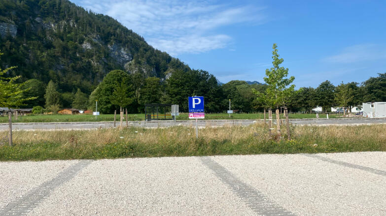 Parkplatz Wei%c3%9fenbach (2)