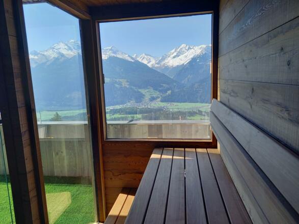 5 Sauna von Innen mit Ausblick auf die Hohe Tauern