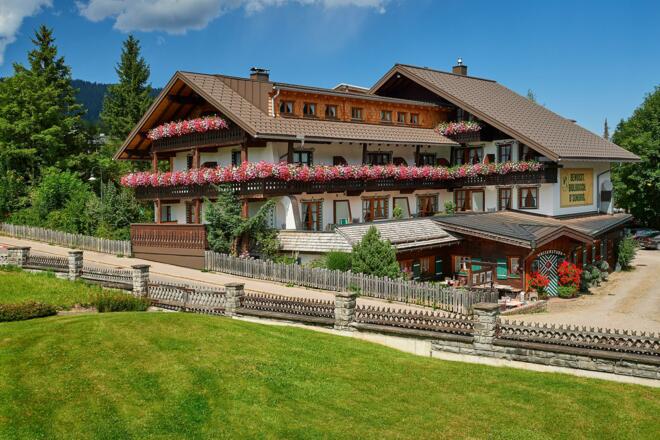 Walserstuba im Sommer