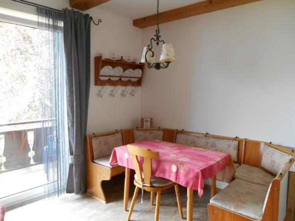 HÖRNDL Wohnzimmer Teilansicht
