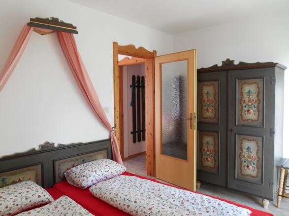 Eltern-Schlafzimmer Wohnung HÖRNDL