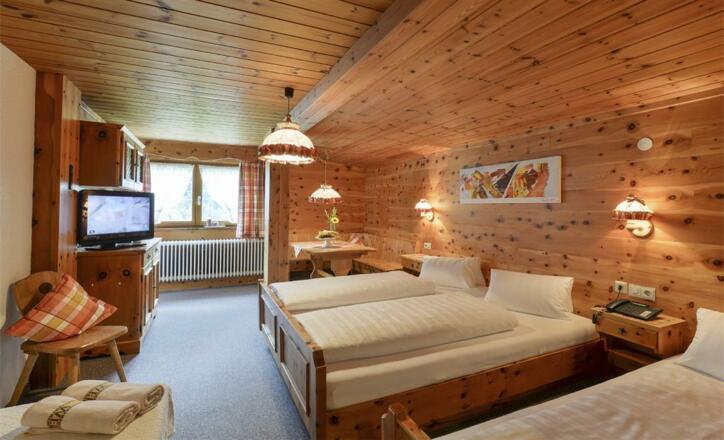 Dreibettzimmer