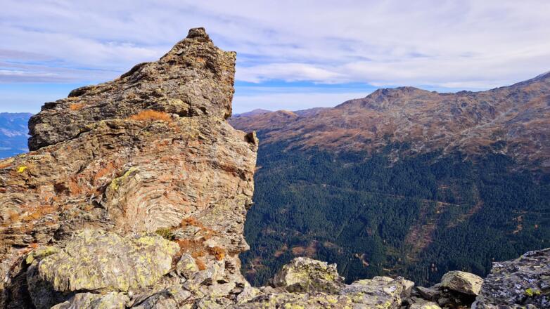 Panoramasteig mit Blick ins Voldertal