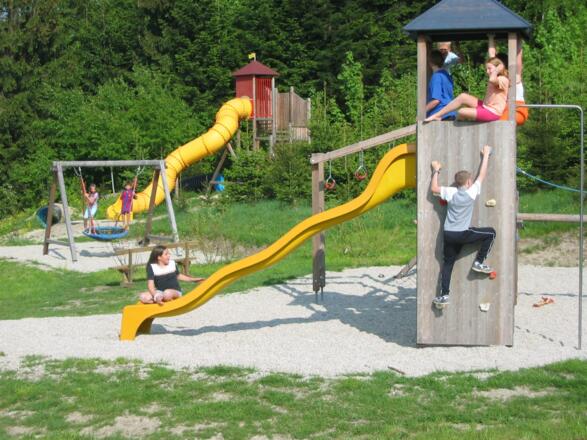 Erlebnisspielplatz  Neustift