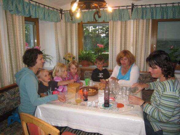 Willkommensgetränk in der Bauernstube